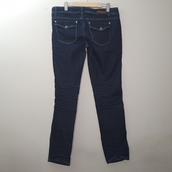 Almost Famous Straight Blue Jeans Size 13 - Picture 2 of 9